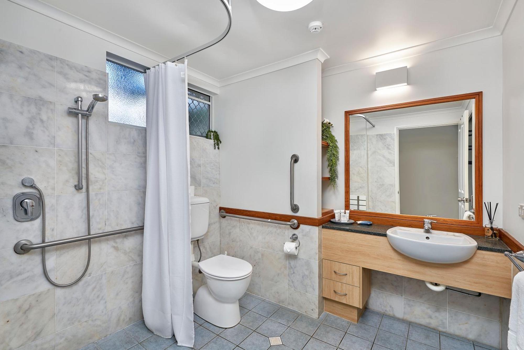 Alassio Apartments With Direct Pool Access Palm Cove Cameră foto